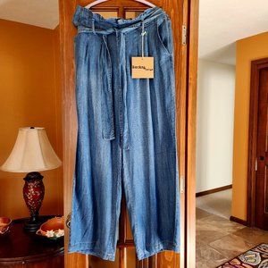 Rocks & Indigo High Waist, Wide Leg Pants - Women's Size 14  NWT